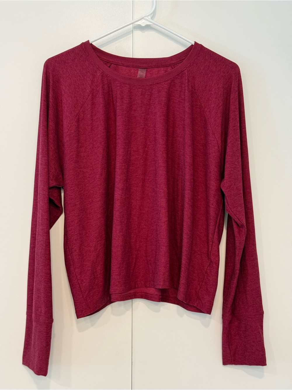 BEYOND YOGA Featherweight Daydream Pullover Women’s Large Cranberry Color EUC